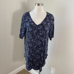 Torrid Super Soft Knit Womens Plus 2X Skull Floral V Neck Short Sleeve Tunic Top